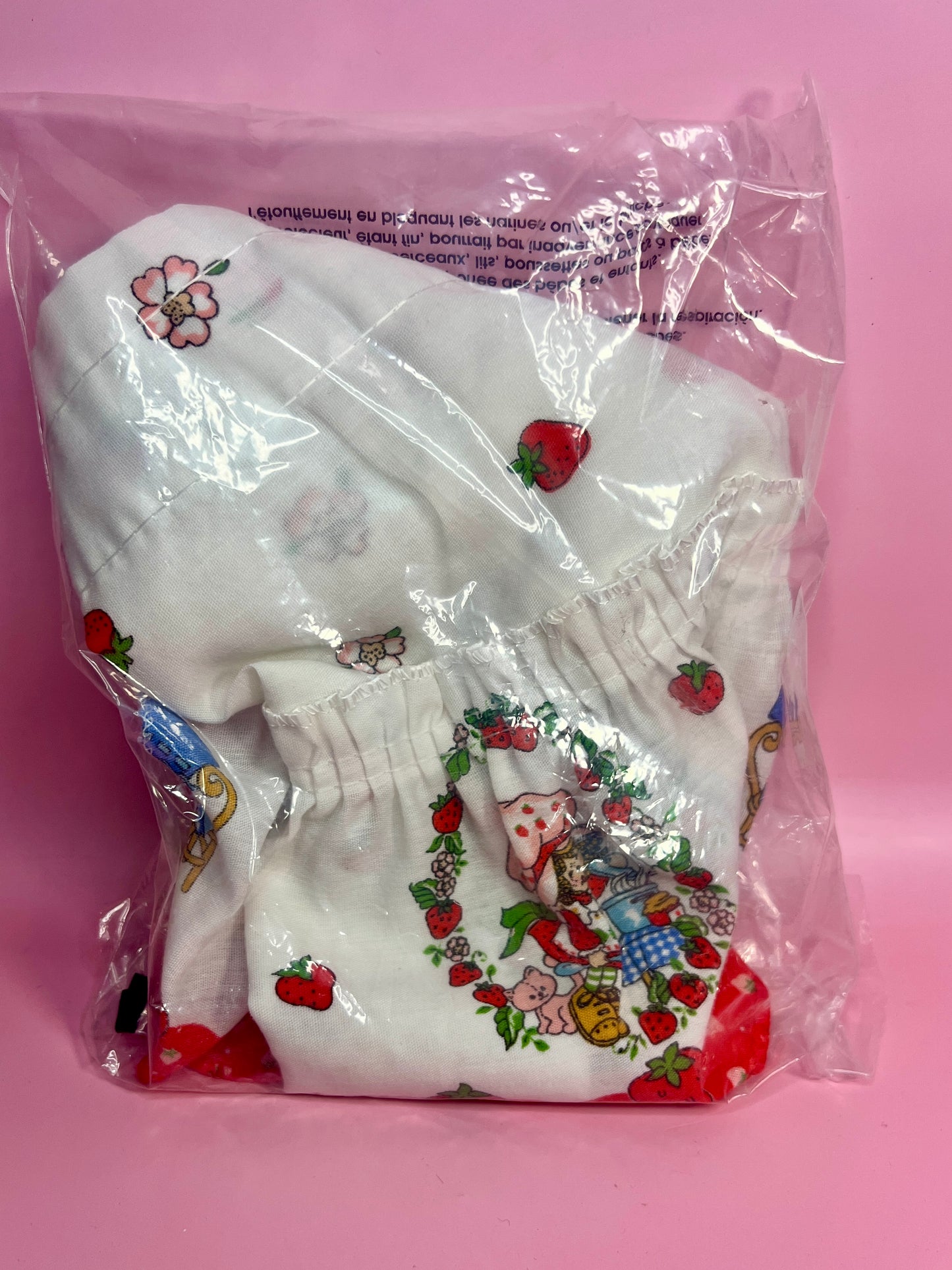 Vintage 1980s NOS (New Old Stock) Sealed Strawberry Shortcake Curtain Valance Panel