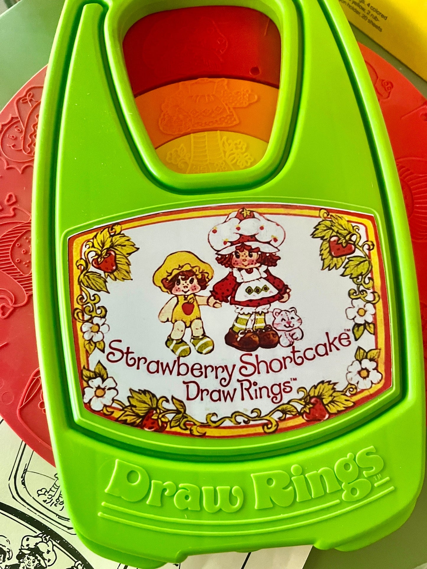 NIB Vintage 1983 Strawberry Shortcake “Draw Rings” Set Open Box Never Used! Replacement Sticker All Other Original Items!