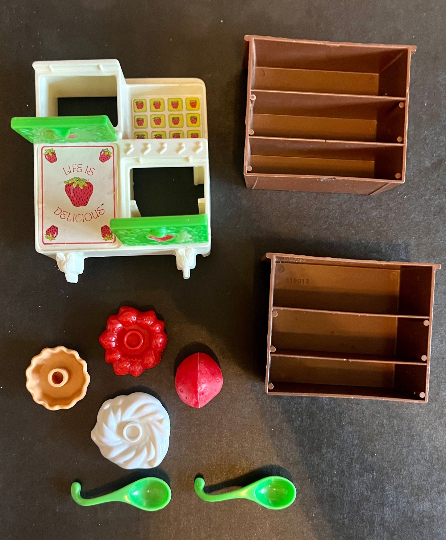 Pick a part! Vintage Strawberry Shortcake Replacement Parts for 1980s Play Sets - Pick and Choose What You Need! - Dolly Magic