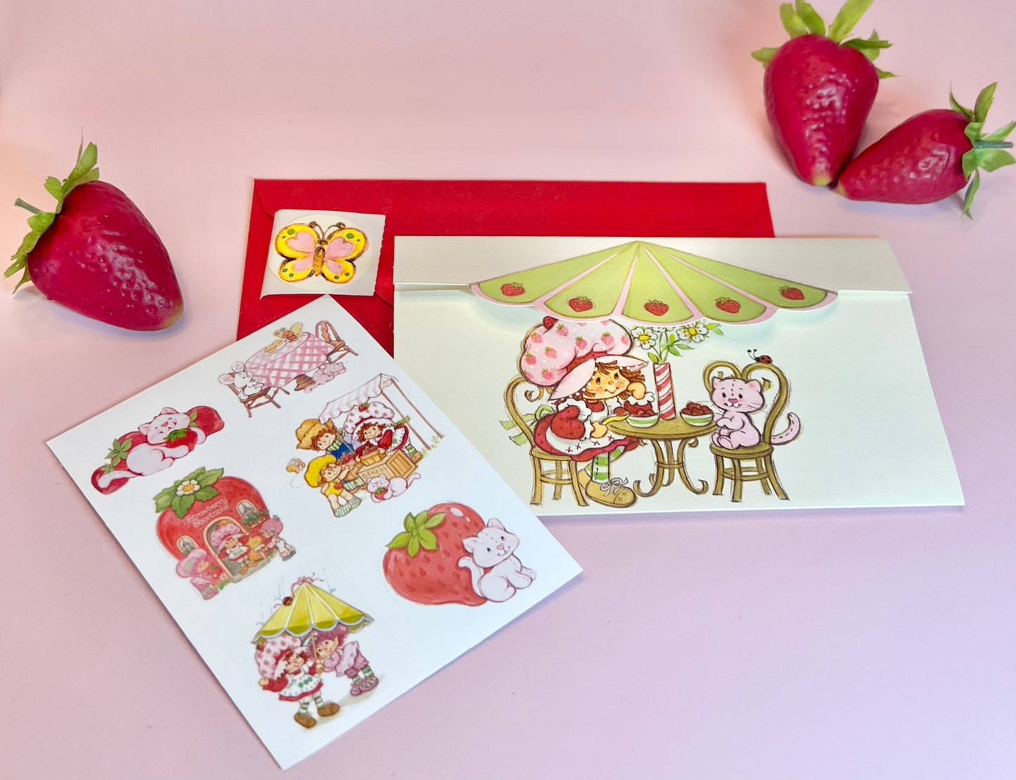 RARE Vintage 1981 Strawberry Shortcake Note Card (blank inside) with Stickers and Envelope! - Dolly Magic