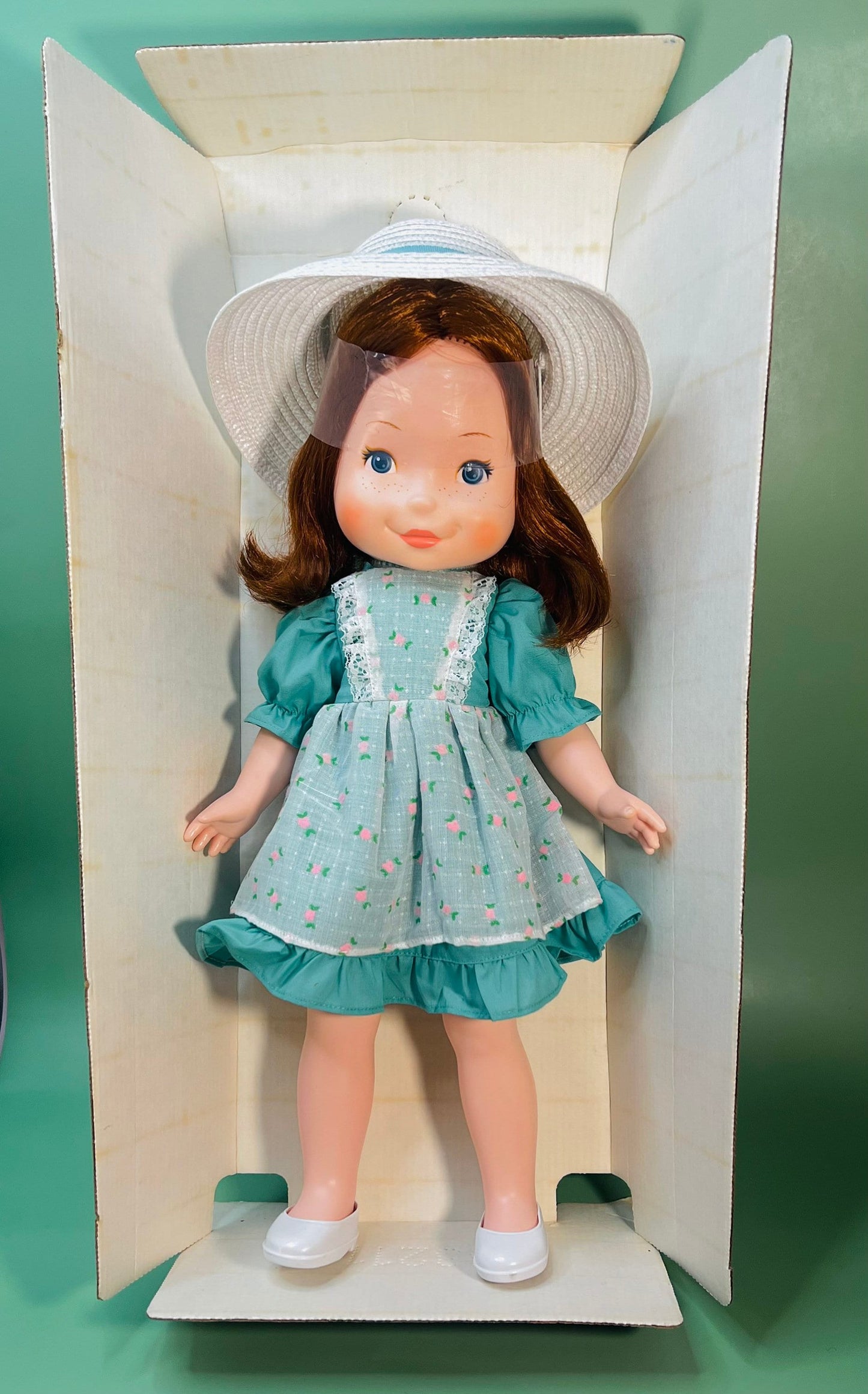 Vintage 1981 New in Open Box Fisher Price “My Friend” Doll: BECKY - Dolly Magic