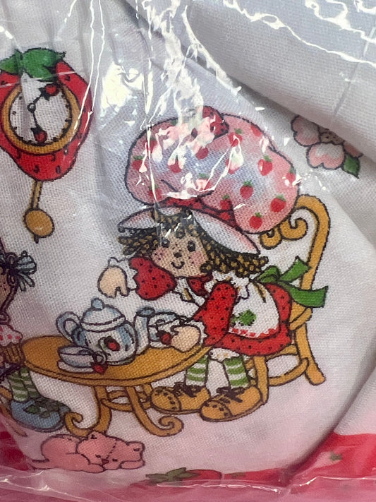 Vintage 1980s NOS (New Old Stock) Sealed Strawberry Shortcake Curtain Valance Panel