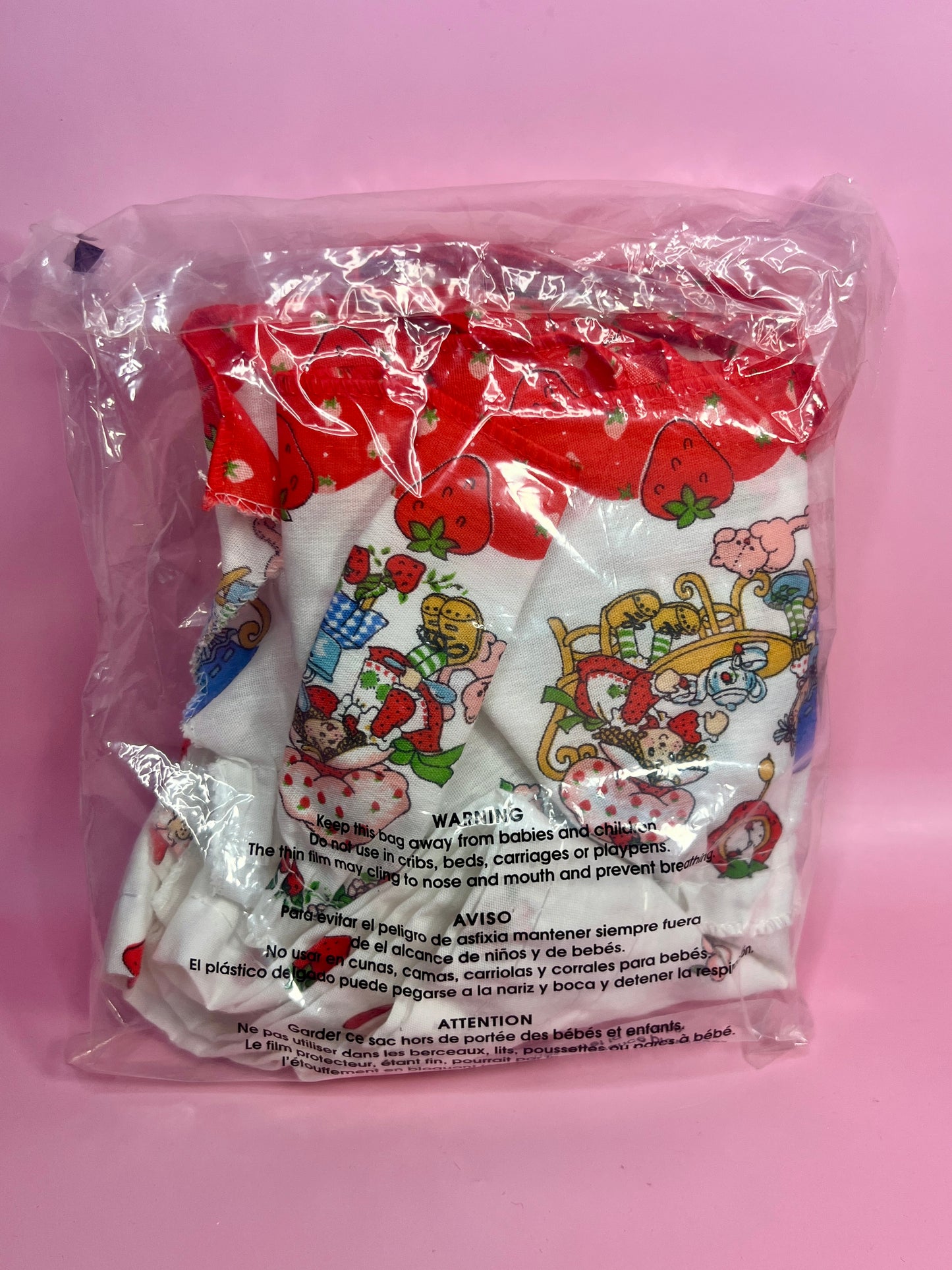 Vintage 1980s NOS (New Old Stock) Sealed Strawberry Shortcake Curtain Valance Panel
