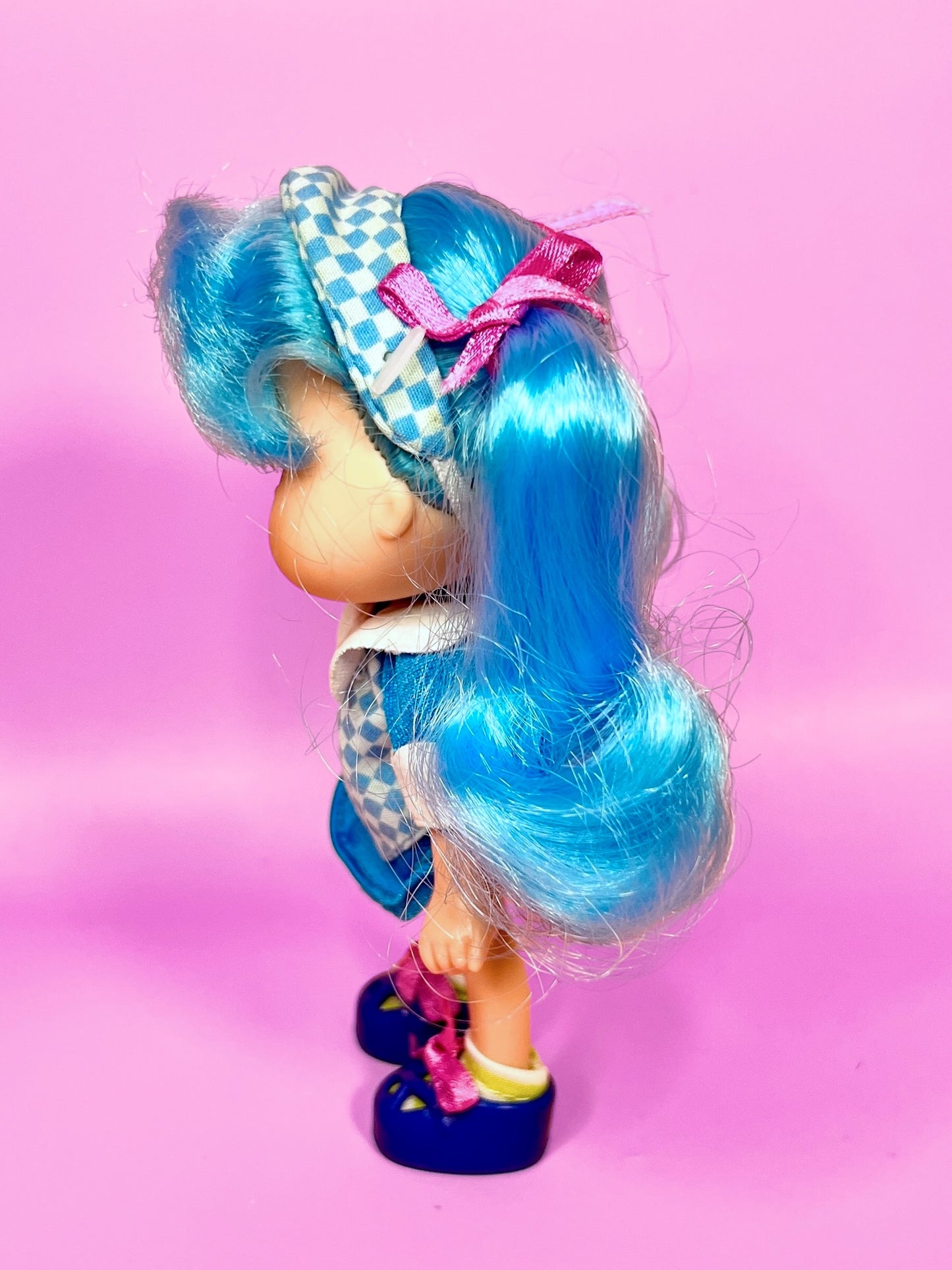 Vintage Rare THQ Blueberry Muffin doll from the 1991 Strawberry Shortcake Series