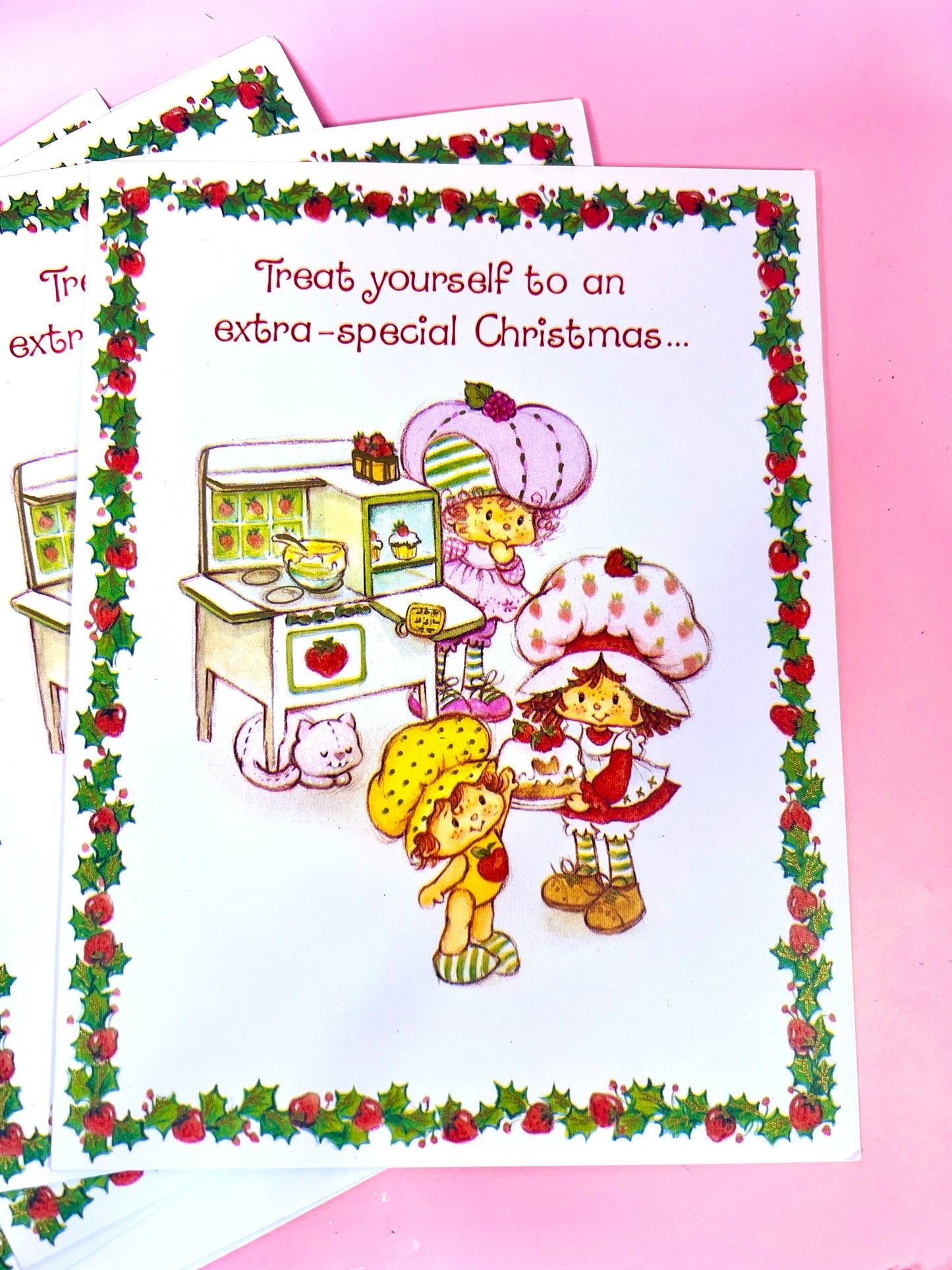 Set of 4 Vintage 1980 Strawberry Shortcake Unused Christmas Cards with Baking Scene