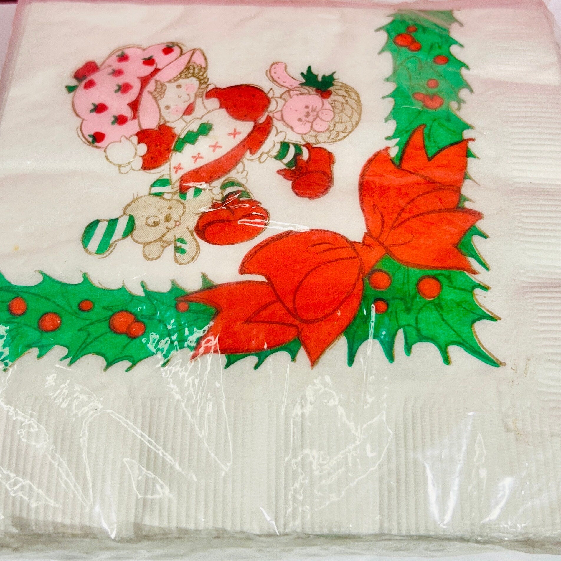 RARE Vintage 1981 Strawberry Shortcake Set of 20 Lunchron Party Napkins! New Old Stock Sealed! - Dolly Magic