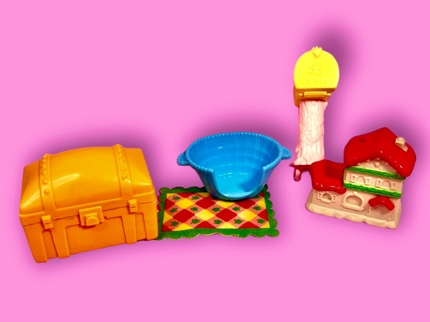 1983 Berry Happy Home Vintage Strawberry Shortcake Furniture - Choose Your Piece! Berry Happy Home Bed, Couch, Trunk, Attic Rug, Dining, etc