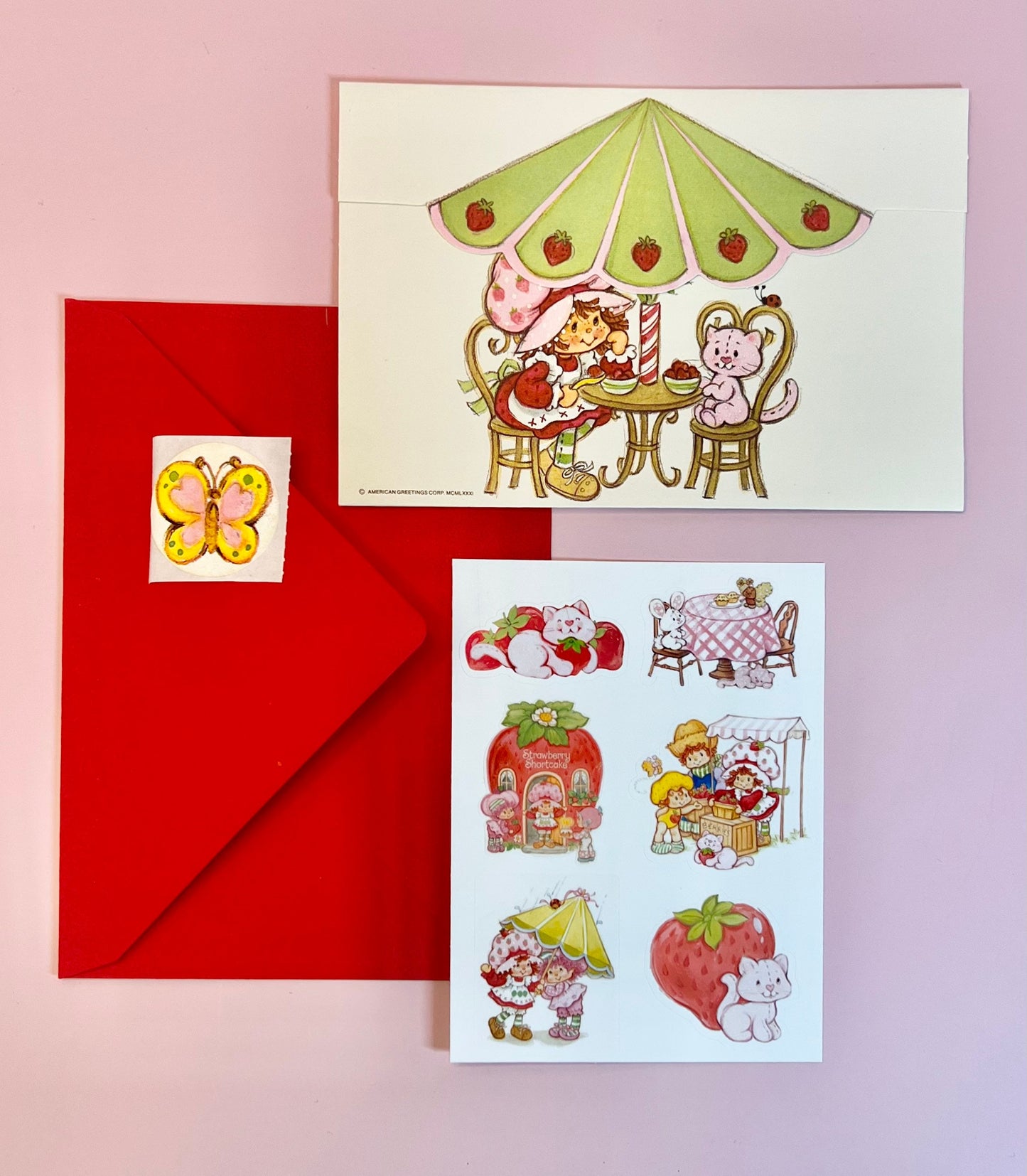 RARE Vintage 1981 Strawberry Shortcake Note Card (blank inside) with Stickers and Envelope! - Dolly Magic