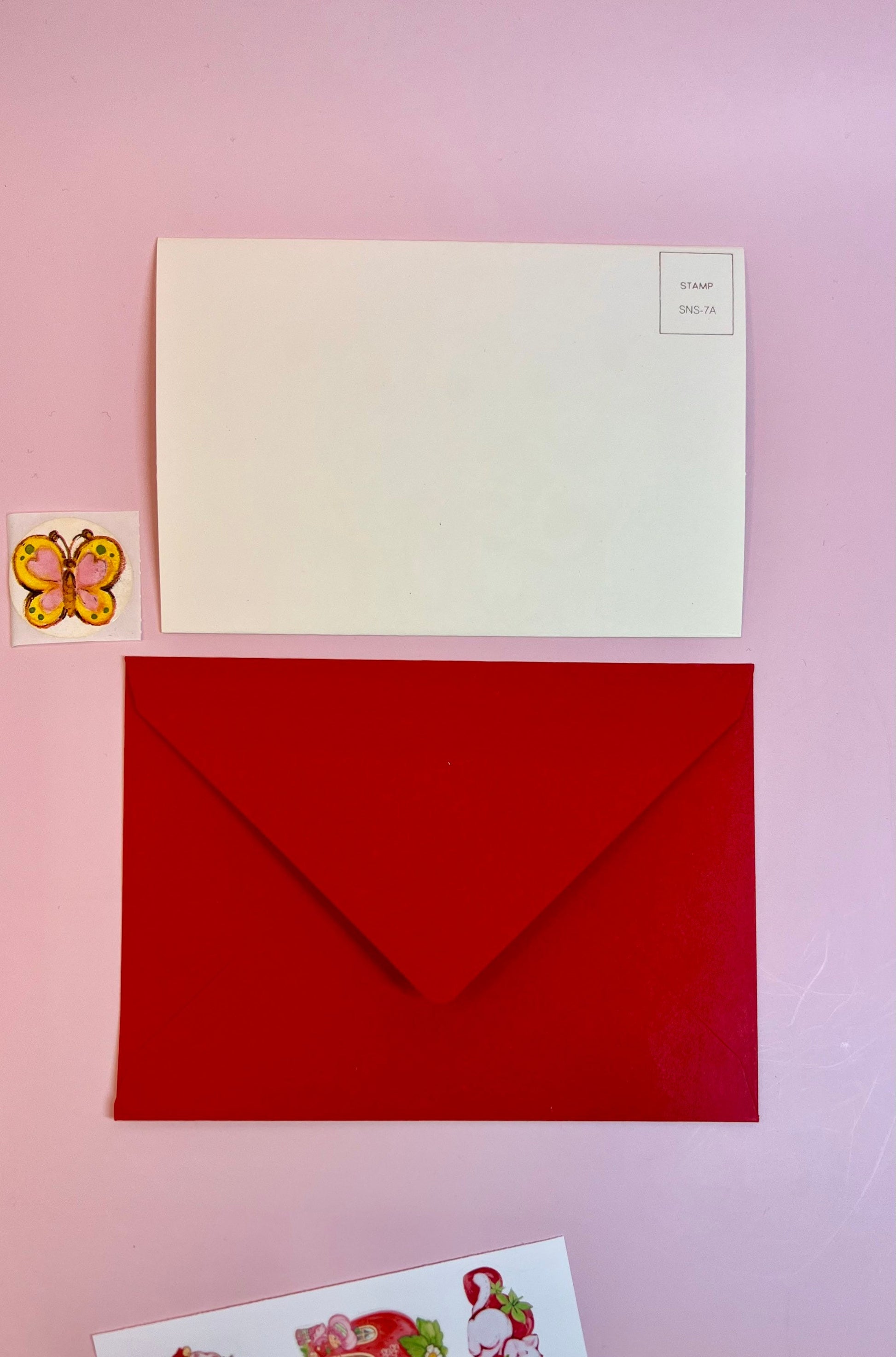 RARE Vintage 1981 Strawberry Shortcake Note Card (blank inside) with Stickers and Envelope! - Dolly Magic