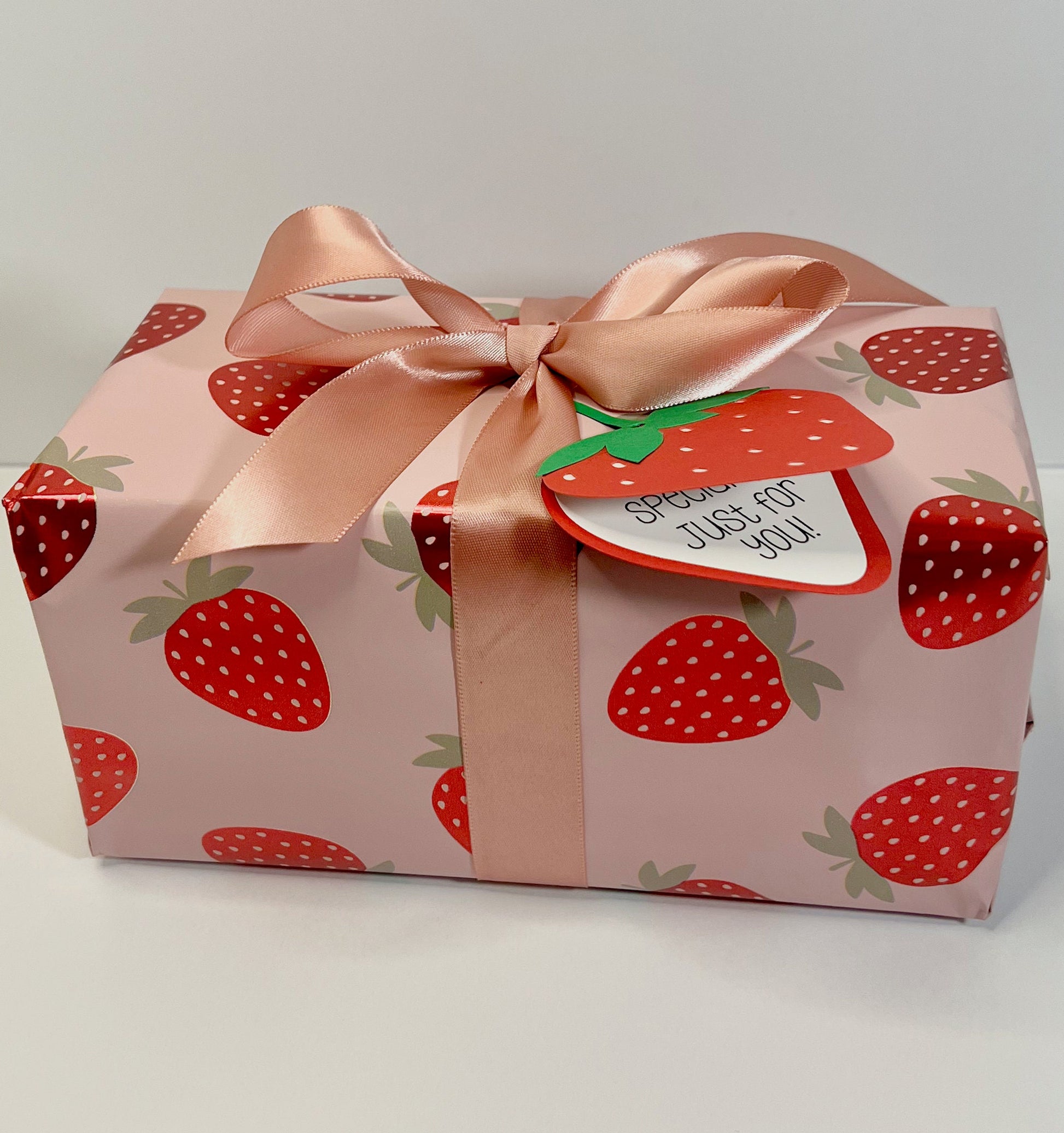 1980s Vintage Angel Cake Doll with pet Souffle Skunk from Strawberry Shortcake in Original Box! Optional SCENT and Gift Wrap Available! - Dolly Magic
