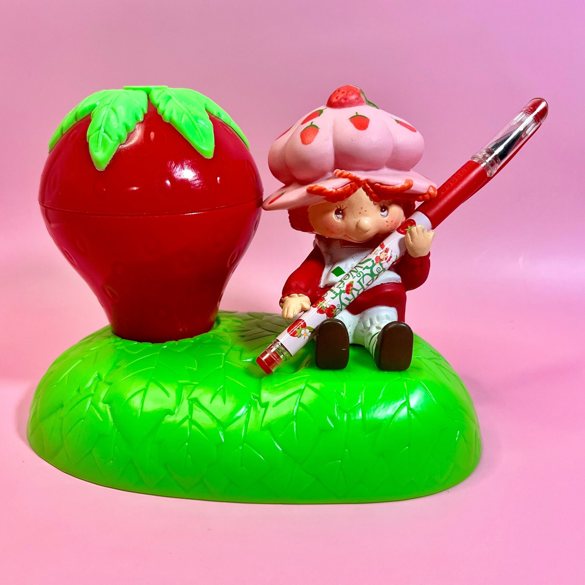 Vintage 1981 Strawberry Shortcake Desktop Office Set (or original purpose as Toothbrush Holder with Cup!) - Dolly Magic
