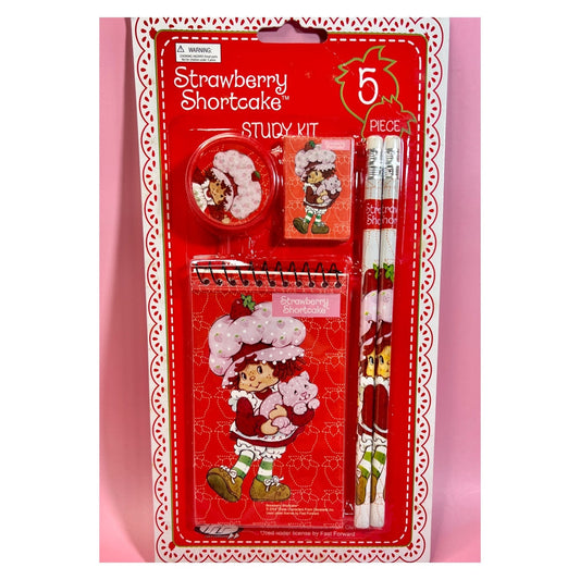 2006 TCFC Strawberry Shortcake Study Kit - SEALED in Package - Mini Notebook, Pencils, Eraser & Sharpener - Dolly Magic