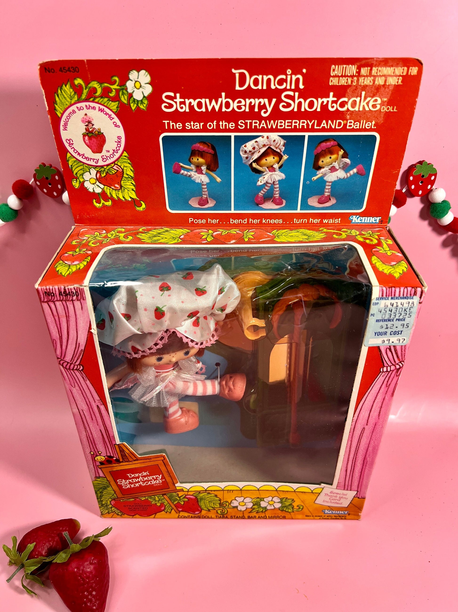 SEALED in Box 1983 Dancin' Strawberry Shortcake Complete with all Accessories - Dolly Magic