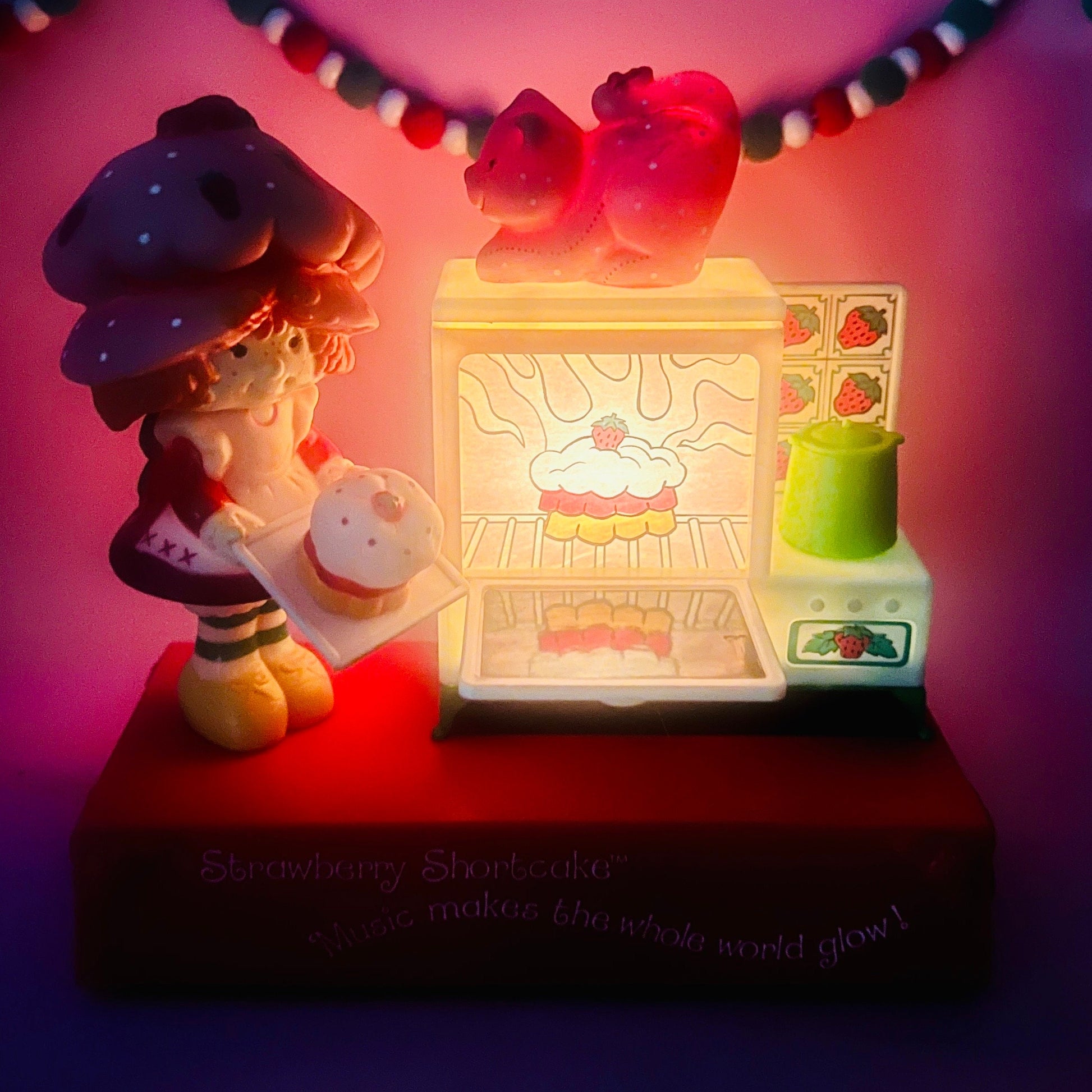 VERY RARE! Vintage 1982 Strawberry Shortcake and Custard Night Light & AM Radio - Working and Fully Cleaned/Restored - Dolly Magic