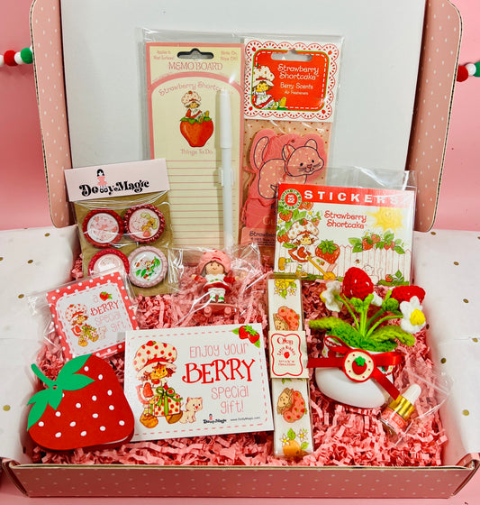 A "Berry Special" Vintage Strawberry Shortcake Gift Set! Only One Available - Dolly Magic Exclusive! - Dolly Magic